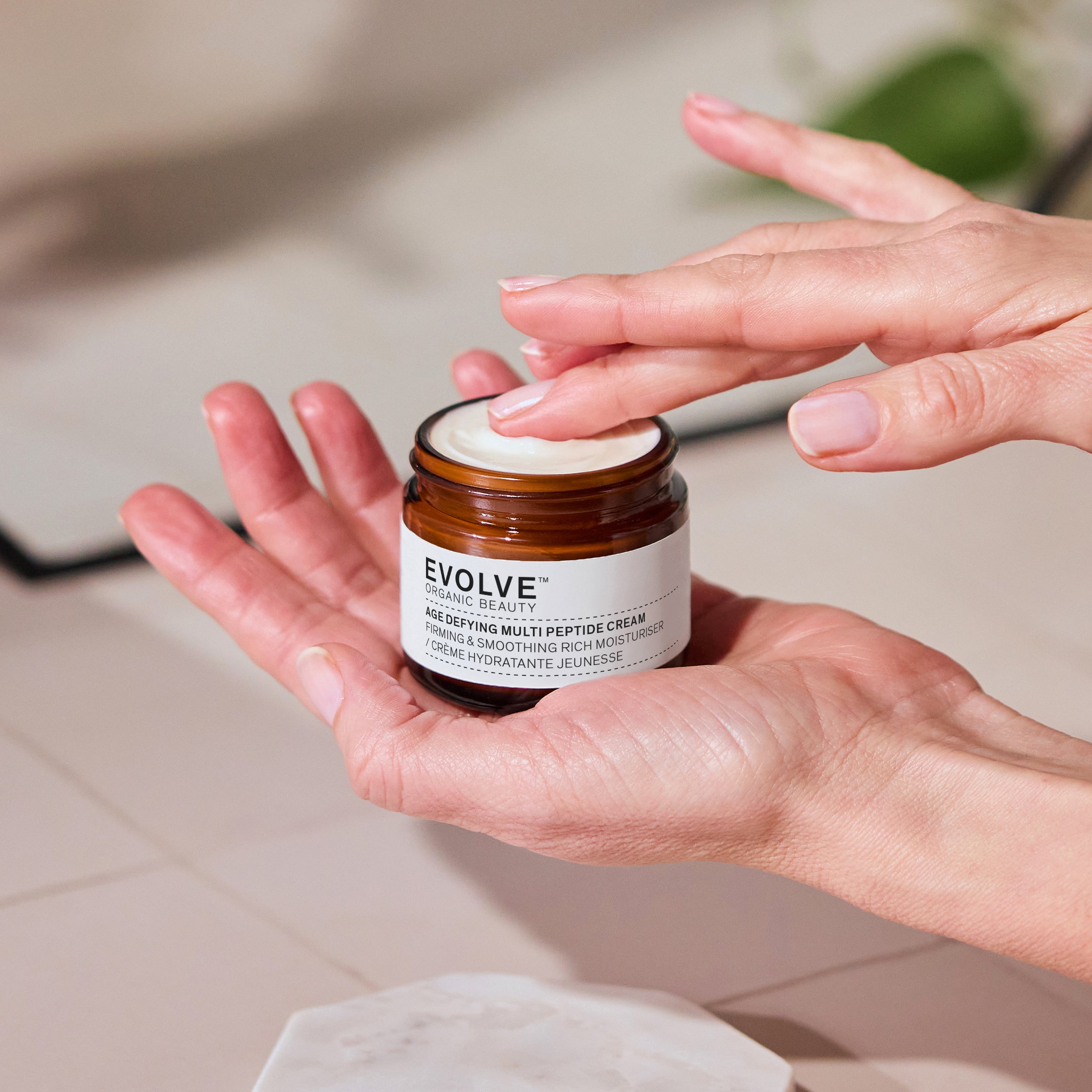 360 Multi-Peptide Anti-Aging Moisturizer